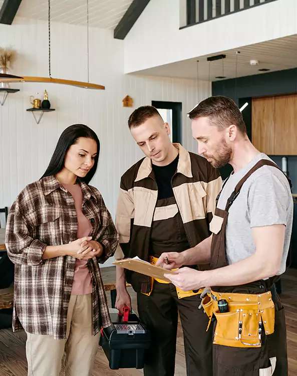 Why Homeowners and Businesses Rely on Our Restoration Team in Hoschton, GA?